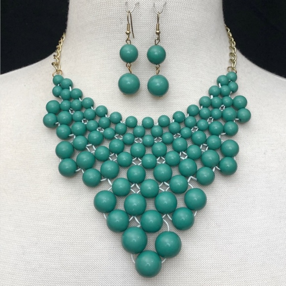 Teal Green Bead Linked Bib Large Chunky Statement Necklace Earrings Set